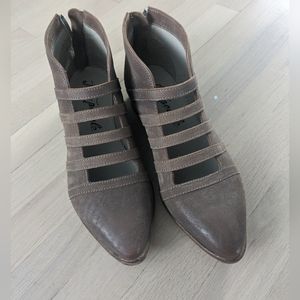 Free People 'Swept Away' Cutout Booties size 39/US 8